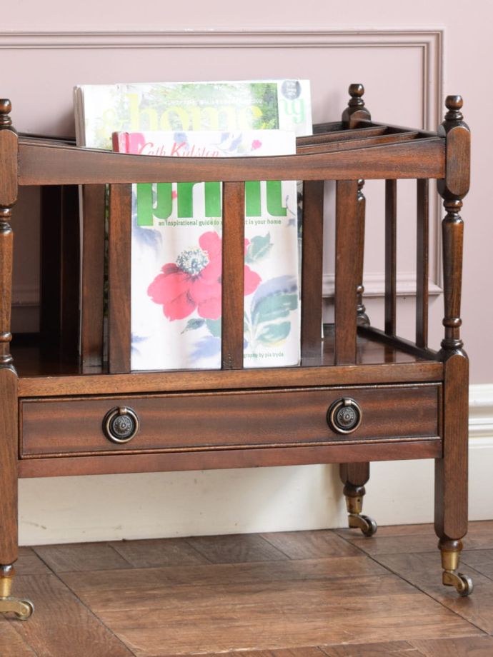 おしゃれなマガジンラックの収納量