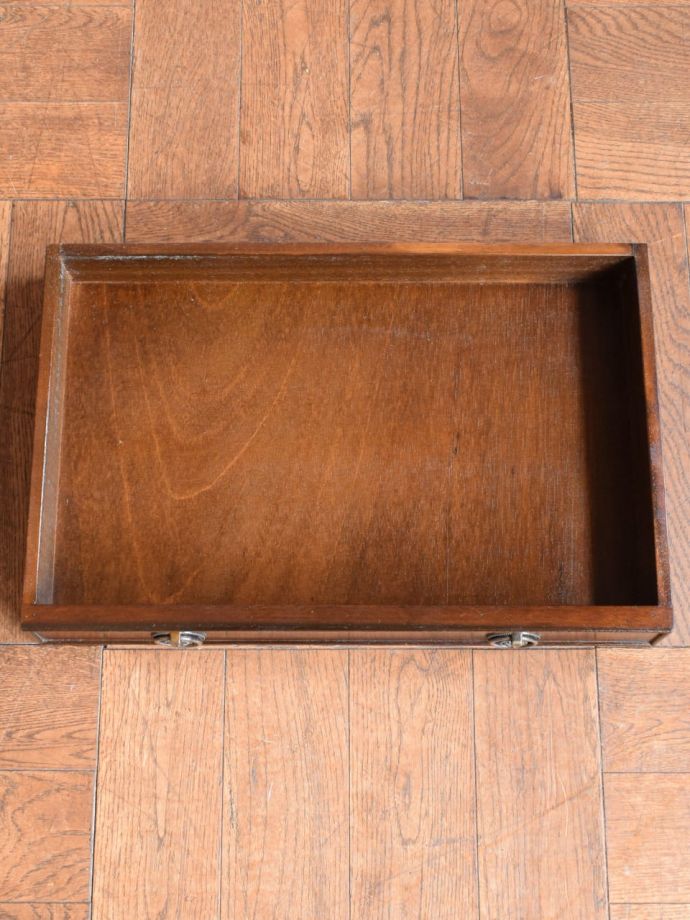 マガジンラックの引き出し