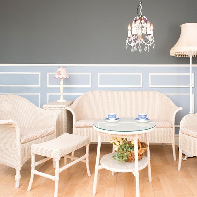 Handleオリジナル アンティーク風 ロイドルームの椅子、8色から選べるHandleオリジナルのロイドルームスツール。ずっと愛され続けるロイドルーム1917年に開発されたロイドルームはワイヤーに紙を巻きつけて作られた画期的な家具。(hol-05)