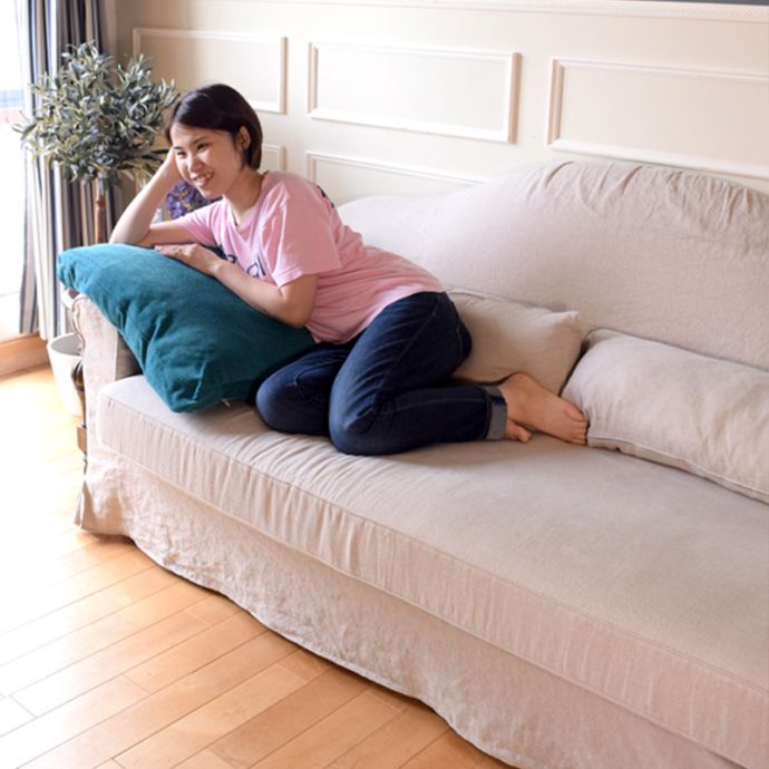 オシャレなソファでリラックス