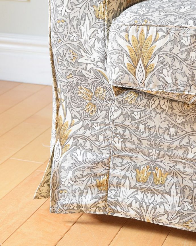 ウィリアムモリスのソファの足元