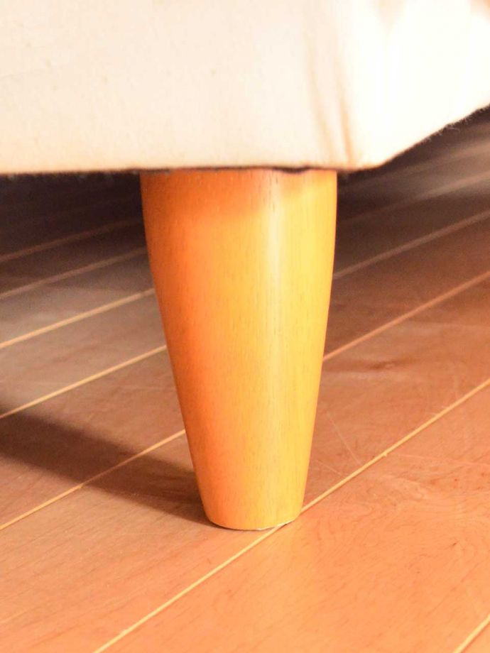 オシャレなソファの脚