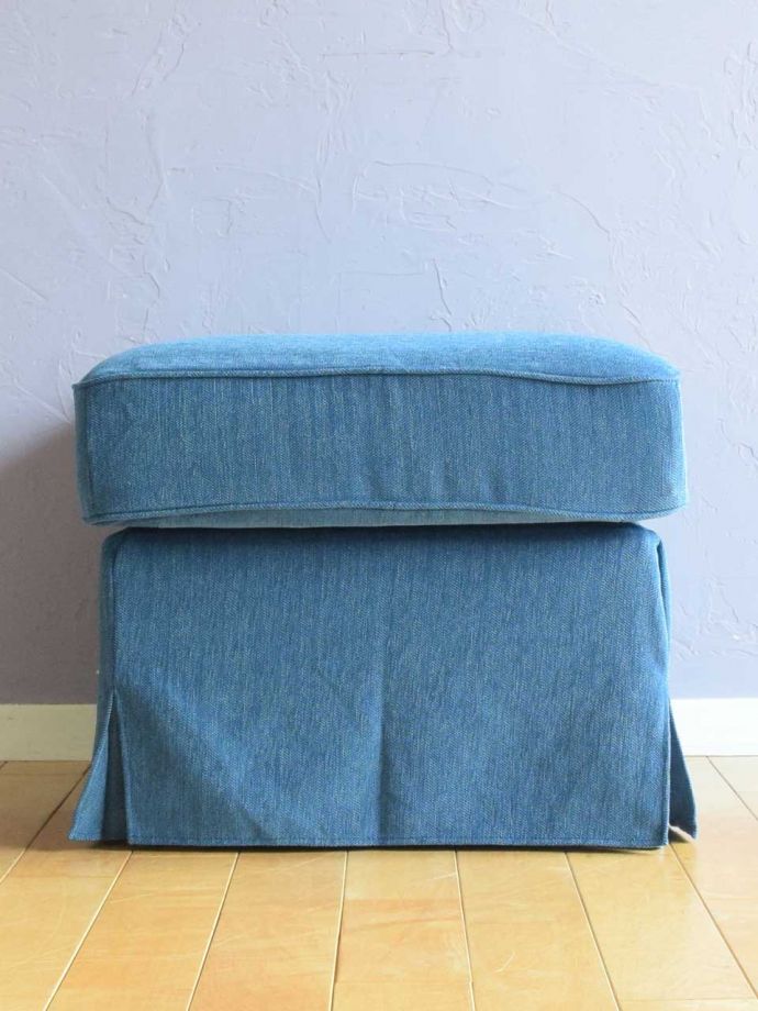 ソファスツールの側面