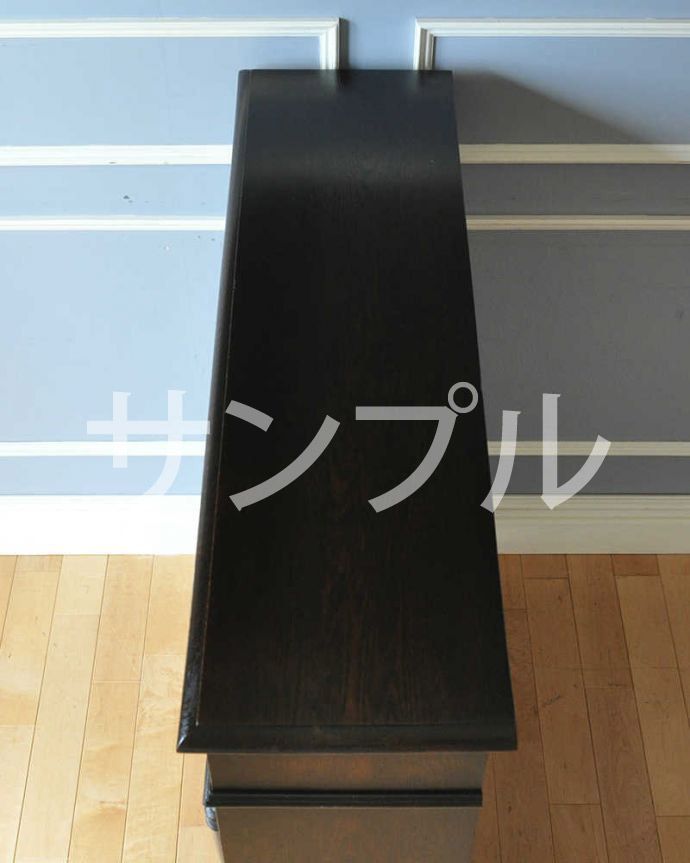 アンティーク本棚の天板