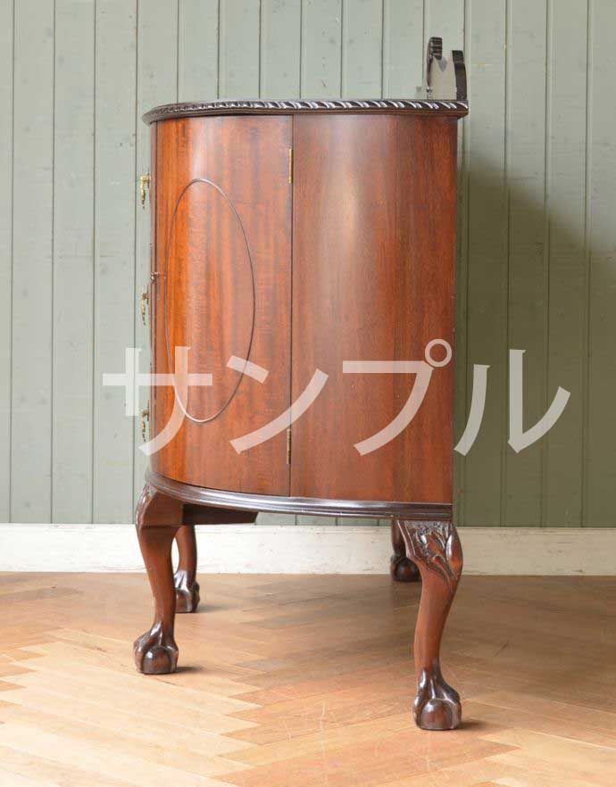サイドボード　アンティーク家具　サイドボード。もちろん横から見てもステキ横顔にだって妥協しません。(k-2638-f)