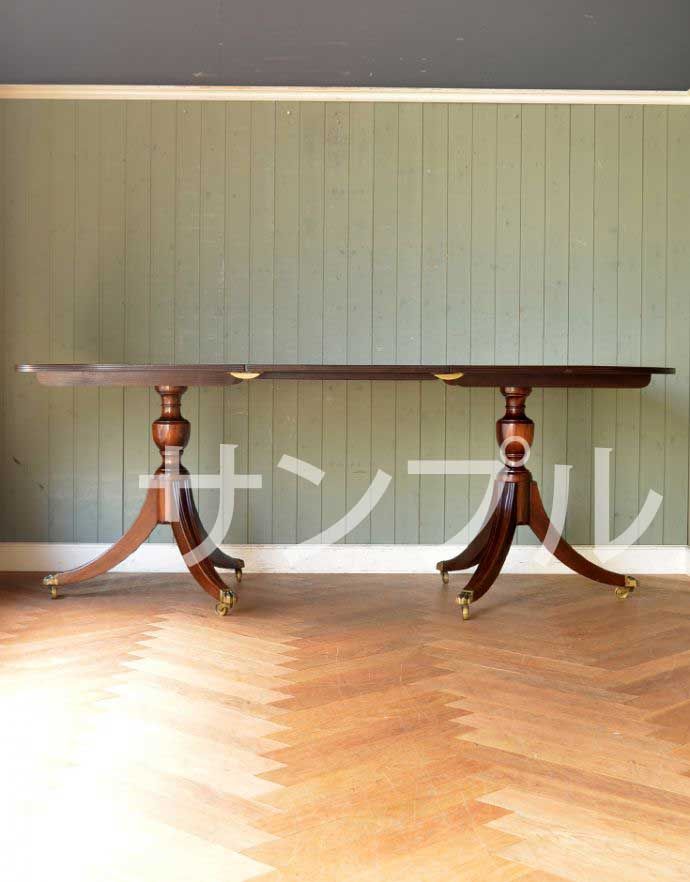 アンティークのテーブル アンティーク家具 アンティーク テーブル。天板を足すと・・・かなり大きなサイズになるので、大人数で使えます。(k-2420-f)