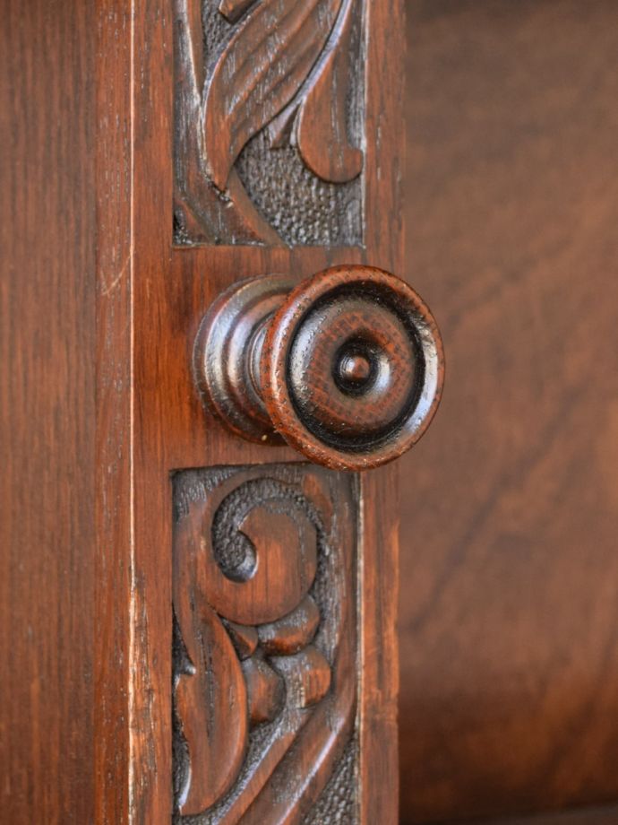 アンティーク家具の取っ手