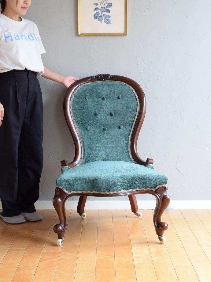 赤ちゃんとお母さんのために作られた椅子