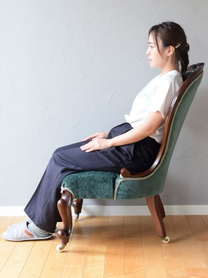 おしゃれな一人掛けソファの掛け心地