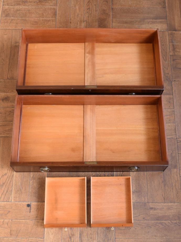 ビューローの引き出し