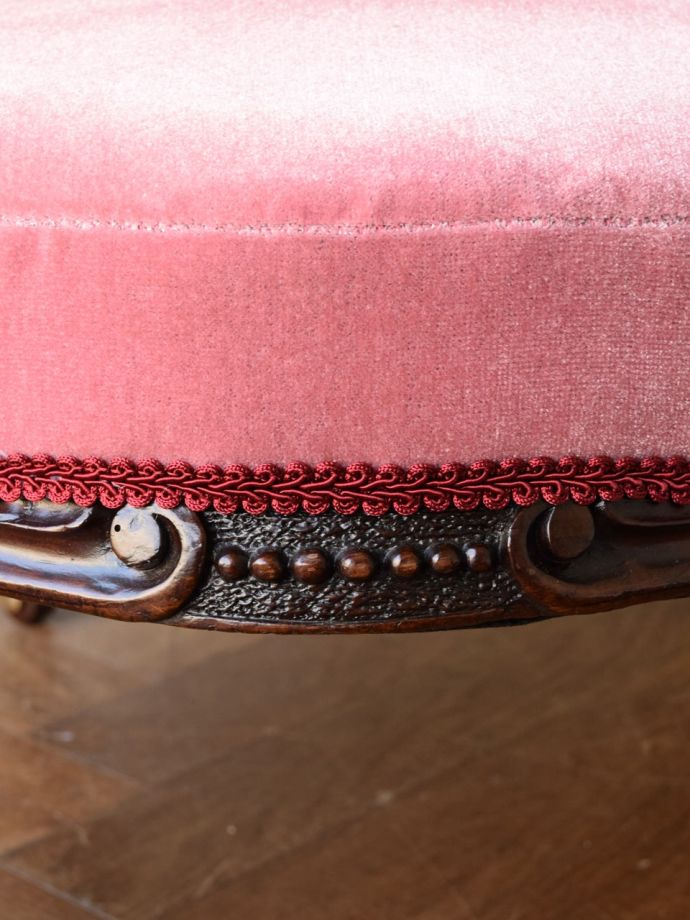 イギリスらしい美しい彫