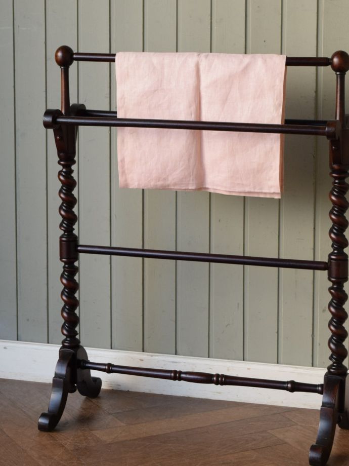 おしゃれなタオルハンガー