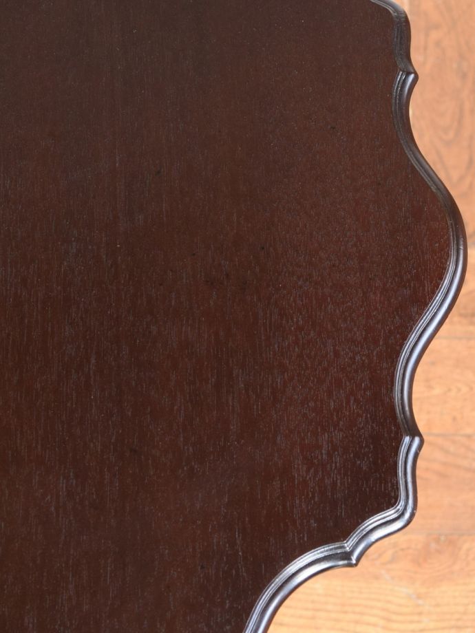 オケージョナルテーブルの天板