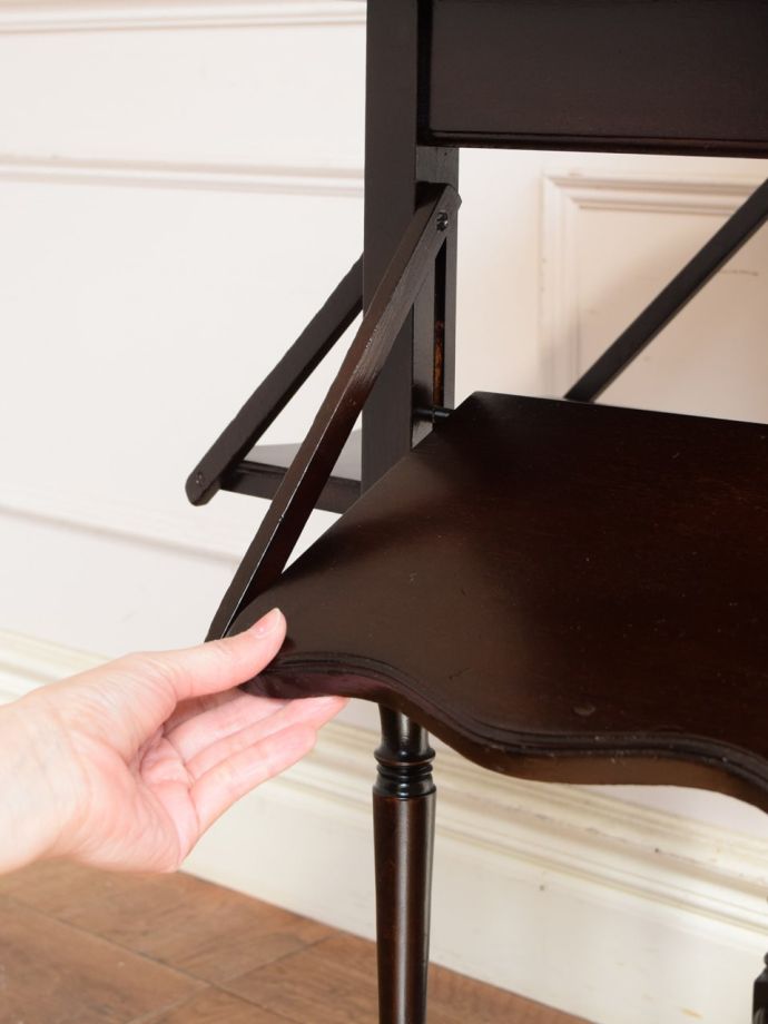 カンタンに伸び縮み出来ます