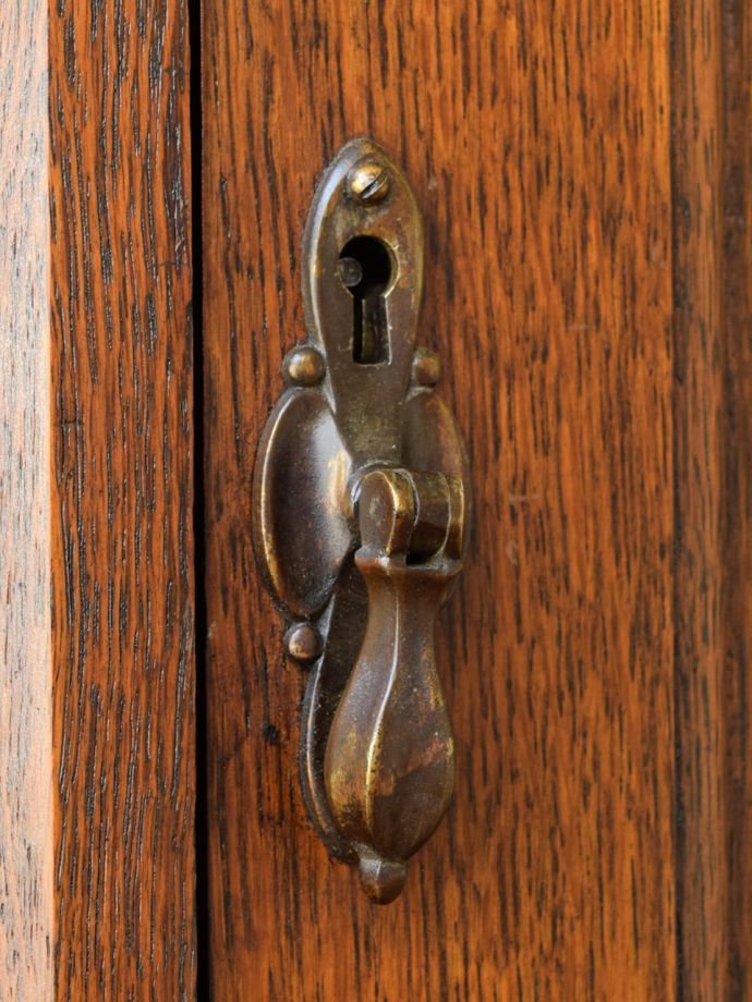 アンティーク家具の取っ手