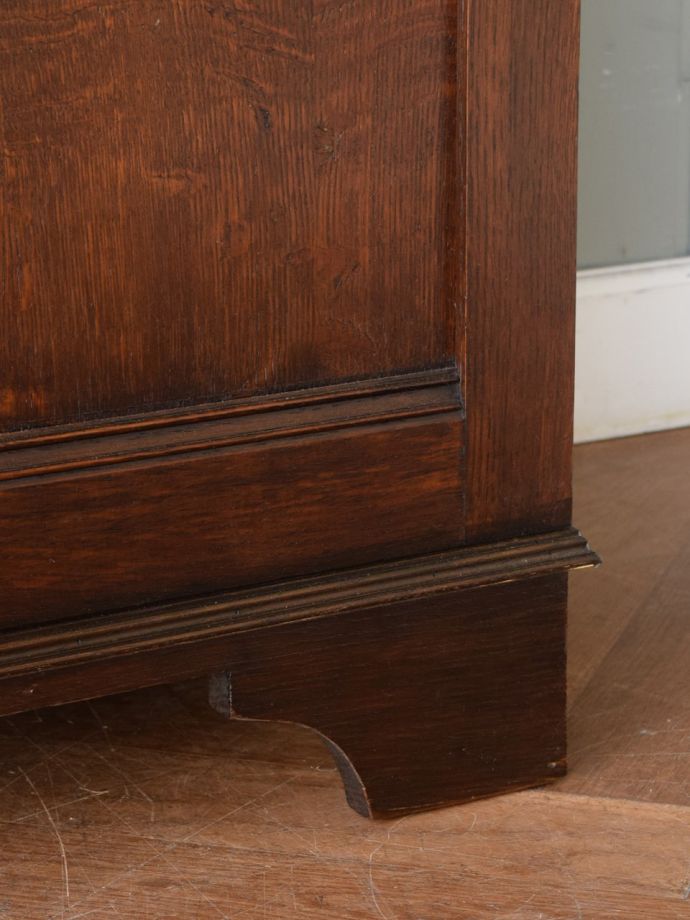 アンティーク家具の脚