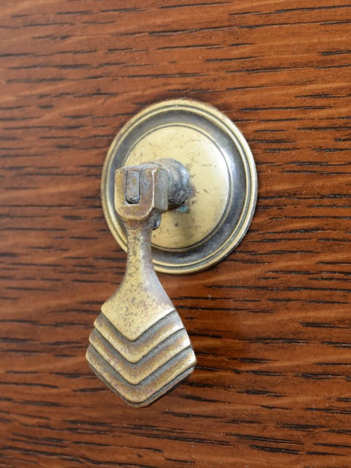 アンティークチェストの取っ手