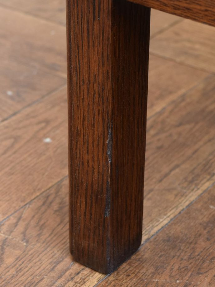 アンティーク家具の脚