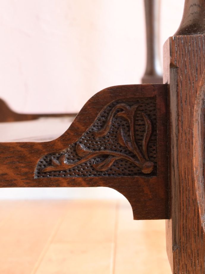 サイドテーブルの装飾