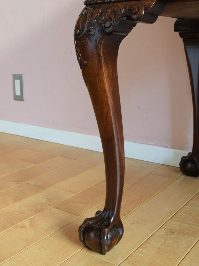 アンティークデスクの脚