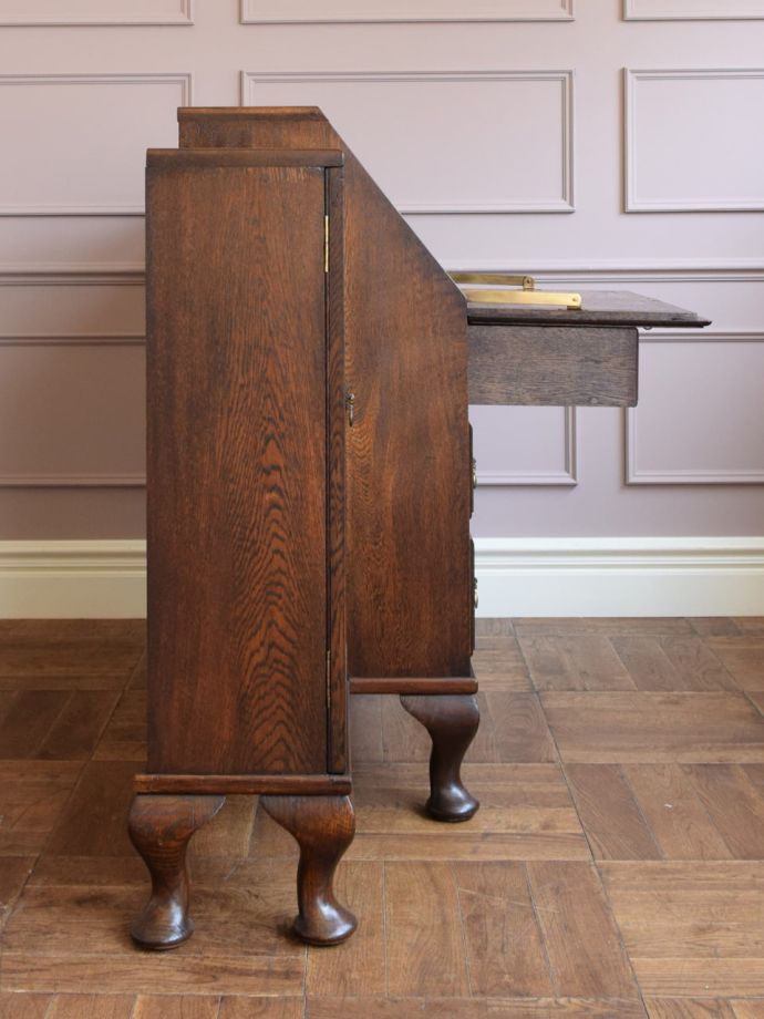 サイドバイサイドの側面