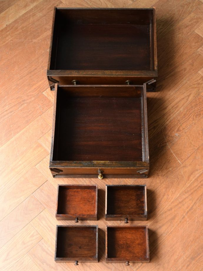 ビューローの引き出し