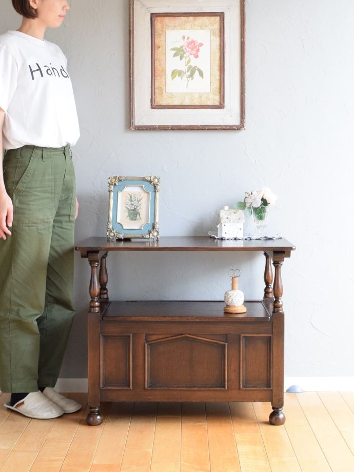 いろんな場所で便利に使えるアンティーク