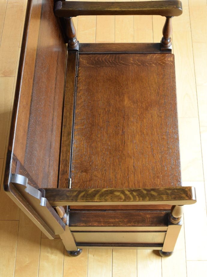 天板を立てると