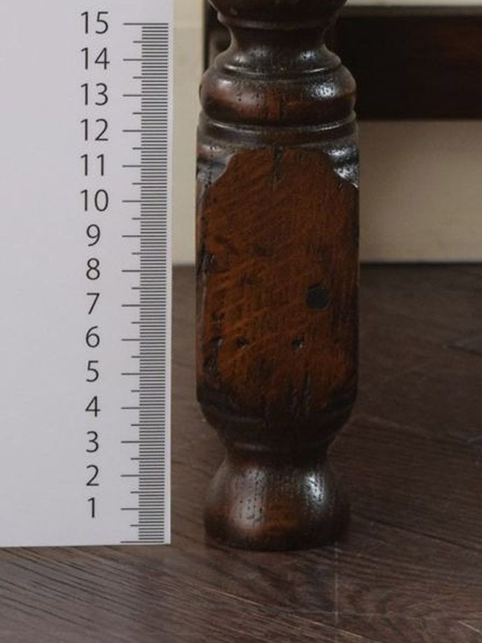 アンティーク家具の脚