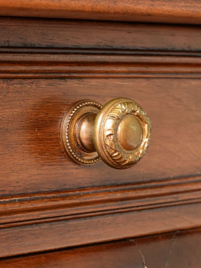 アンティーク家具の取っ手