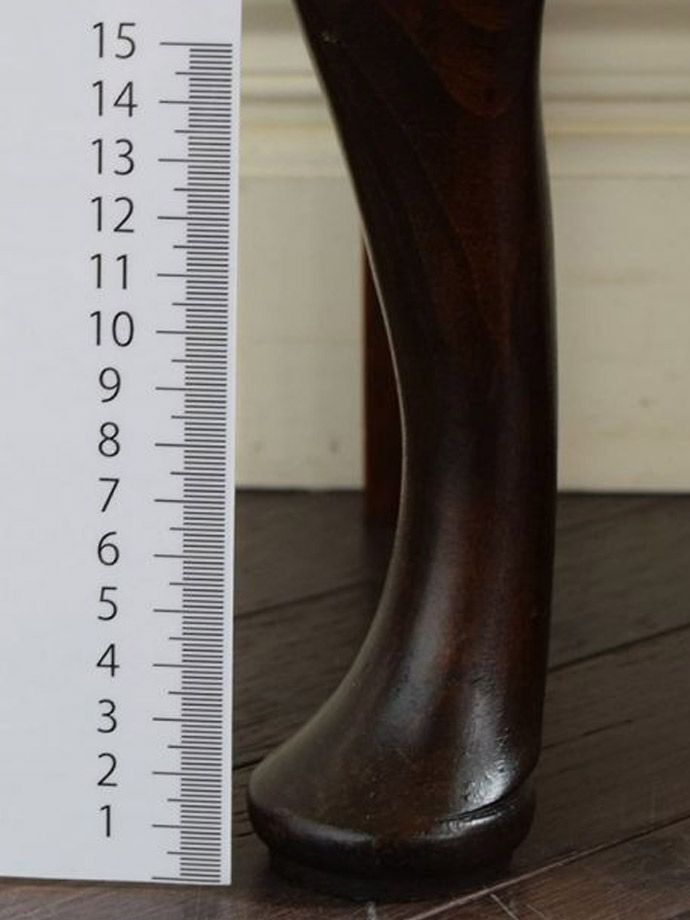 アンティーク家具の脚