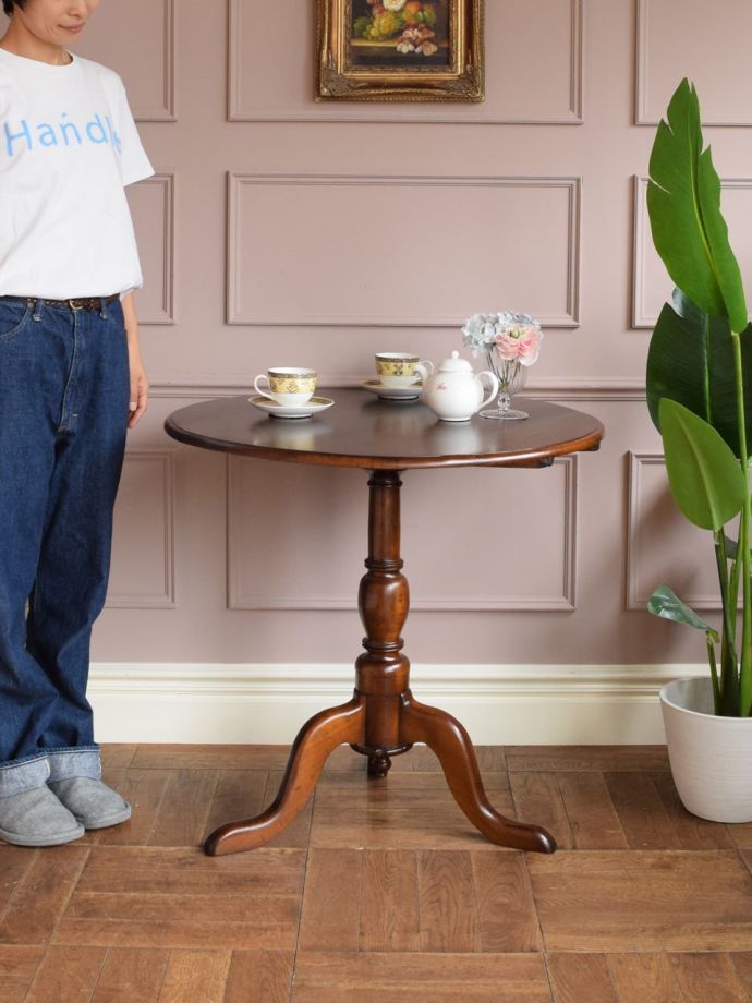 おしゃれなサイドテーブル