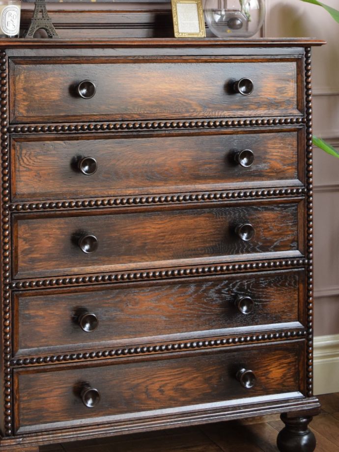 おしゃれなアンティークチェスト