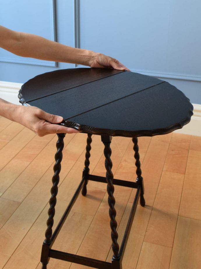 カンタンに伸び縮み出来ます。