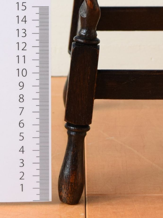 伸長式テーブルの脚