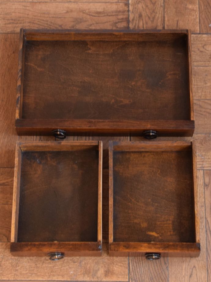 コンソールテーブルの引き出し