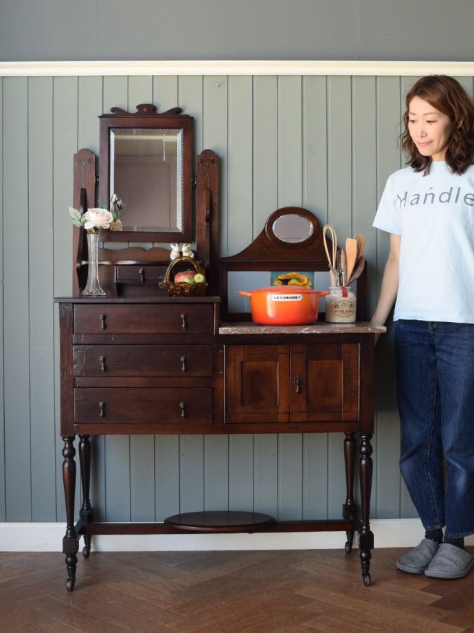 英国のアンティーク家具、ウォッシュスタンド