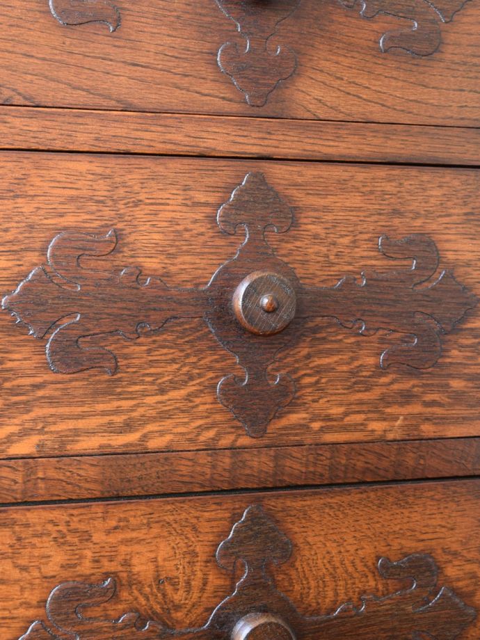 アンティーク家具の取っ手