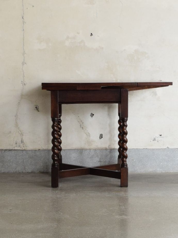 伸長式テーブルの大きさ