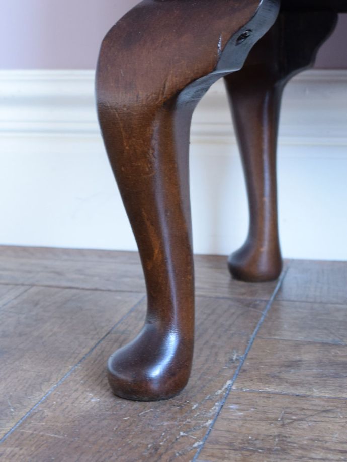 アンティーク家具の脚