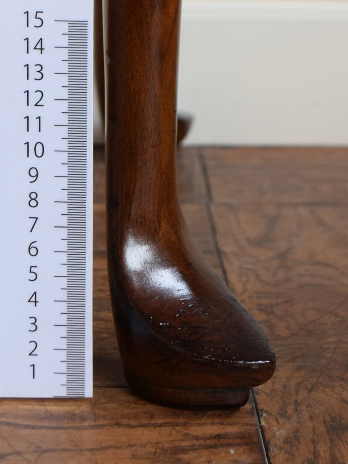 アンティークデスクの脚