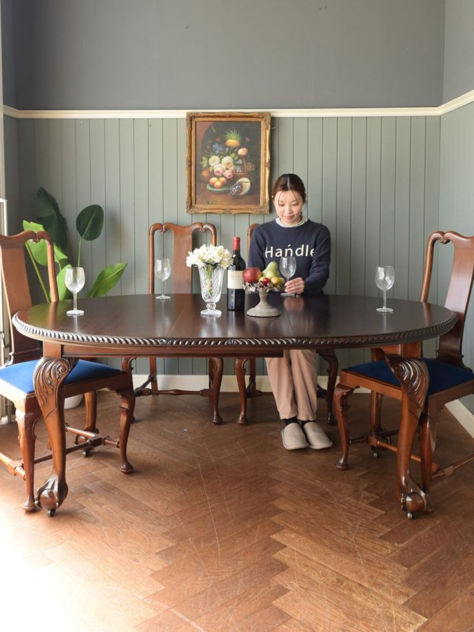 英国アンティークの美しい伸長式テーブル、クイーンアン様式の