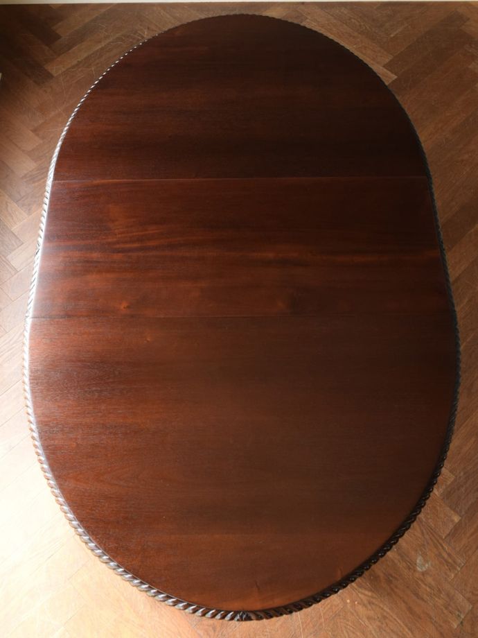 英国アンティークの美しい伸長式テーブル、クイーンアン様式の