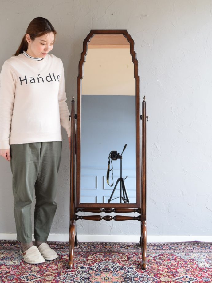 アンティークのシュバルミラー