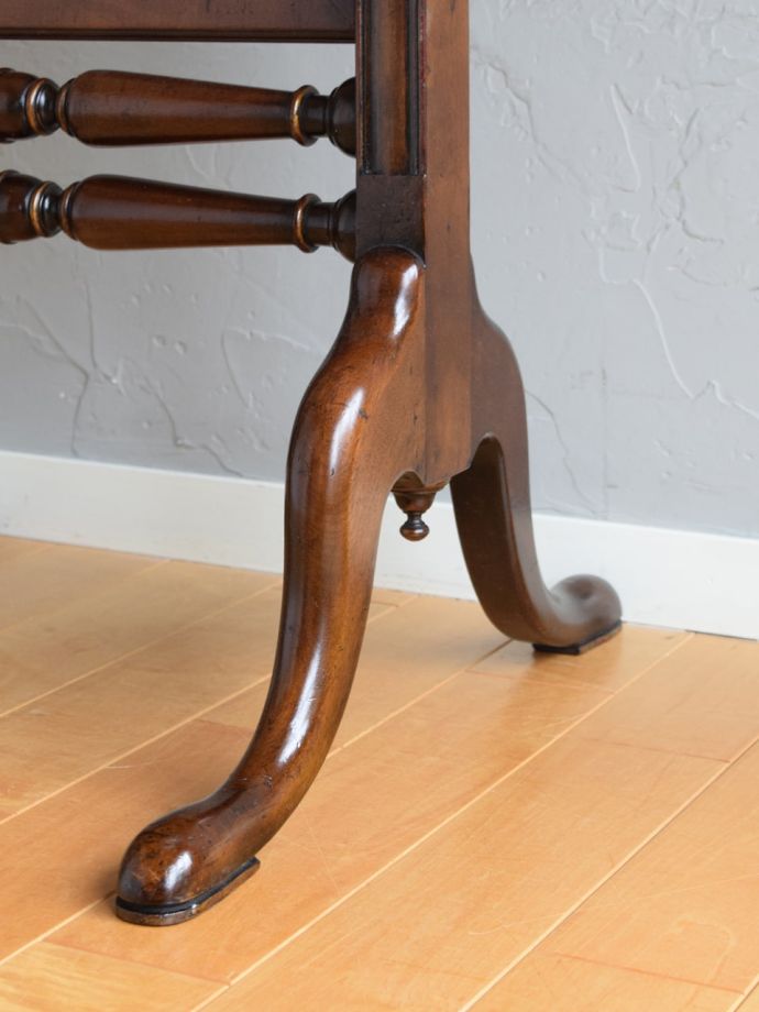 アンティーク家具の脚