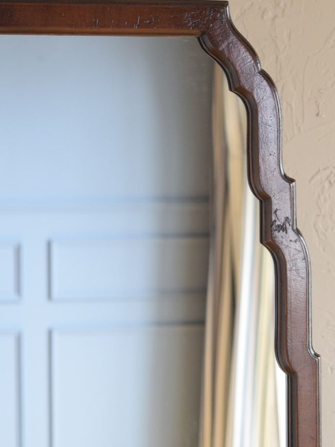 アンティークミラーの装飾