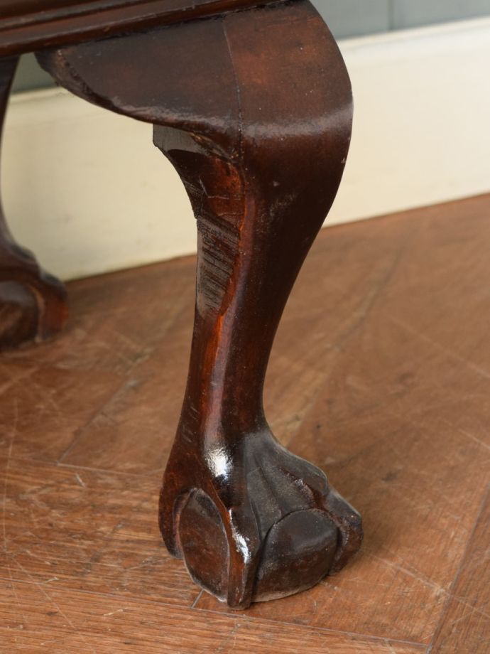 アンティーク家具の脚