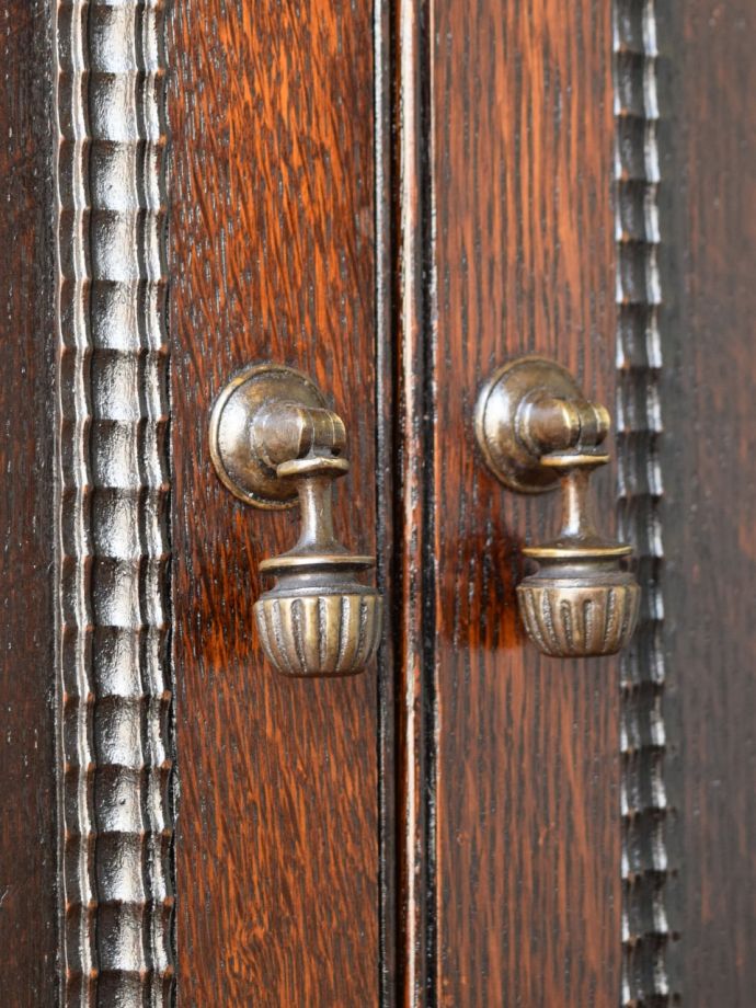 アンティーク家具の取っ手