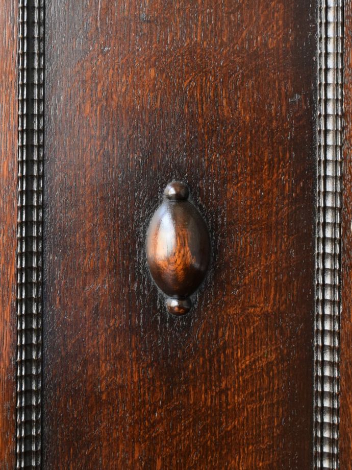 アンティークらしい彫