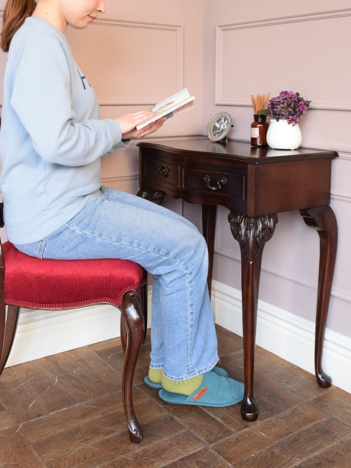 書斎机で楽しむ贅沢な時間